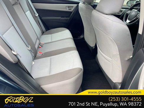 Used 2017 Toyota Corolla LE w/ Carpet Mat Package (TMS) FWD image 15