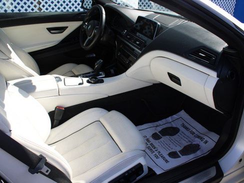 Used 2016 BMW 650i Convertible RWD image 17