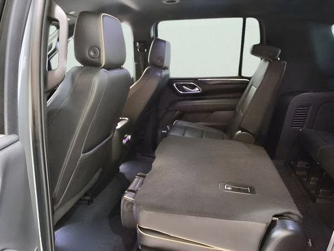 Used 2022 GMC Yukon XL SLT AWD/4WD image 64