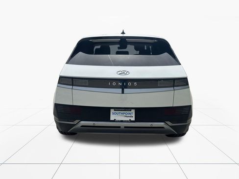 Used 2024 Hyundai Ioniq 5 SEL RWD image 7
