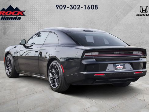 Used 2025 Dodge Charger R/T w/ Quick Order Package 25M R/T image 6