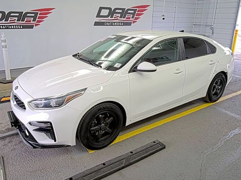 Used 2019 Kia Forte LXS image 1