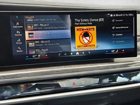 Used 2023 BMW 760i xDrive image 10