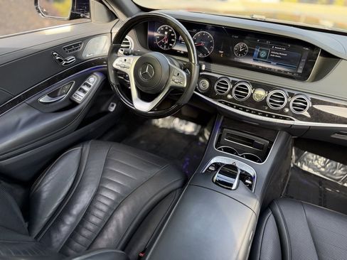 Used 2020 Mercedes-Benz S 560 Sedan image 40