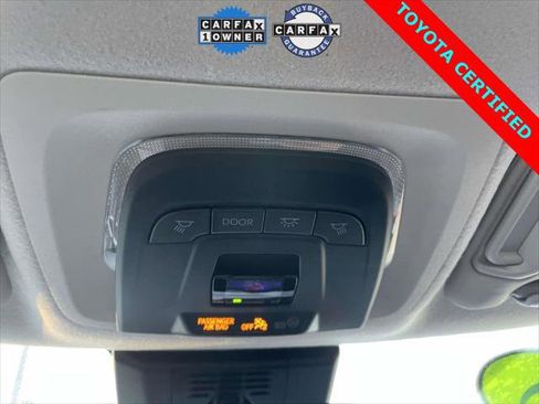 Certified 2025 Toyota Corolla LE image 29