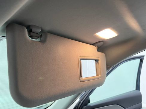 Used 2025 Toyota Grand Highlander FWD image 76
