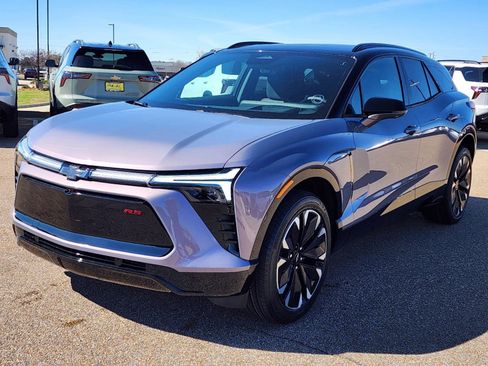 New 2025 Chevrolet Blazer EV RS image 7