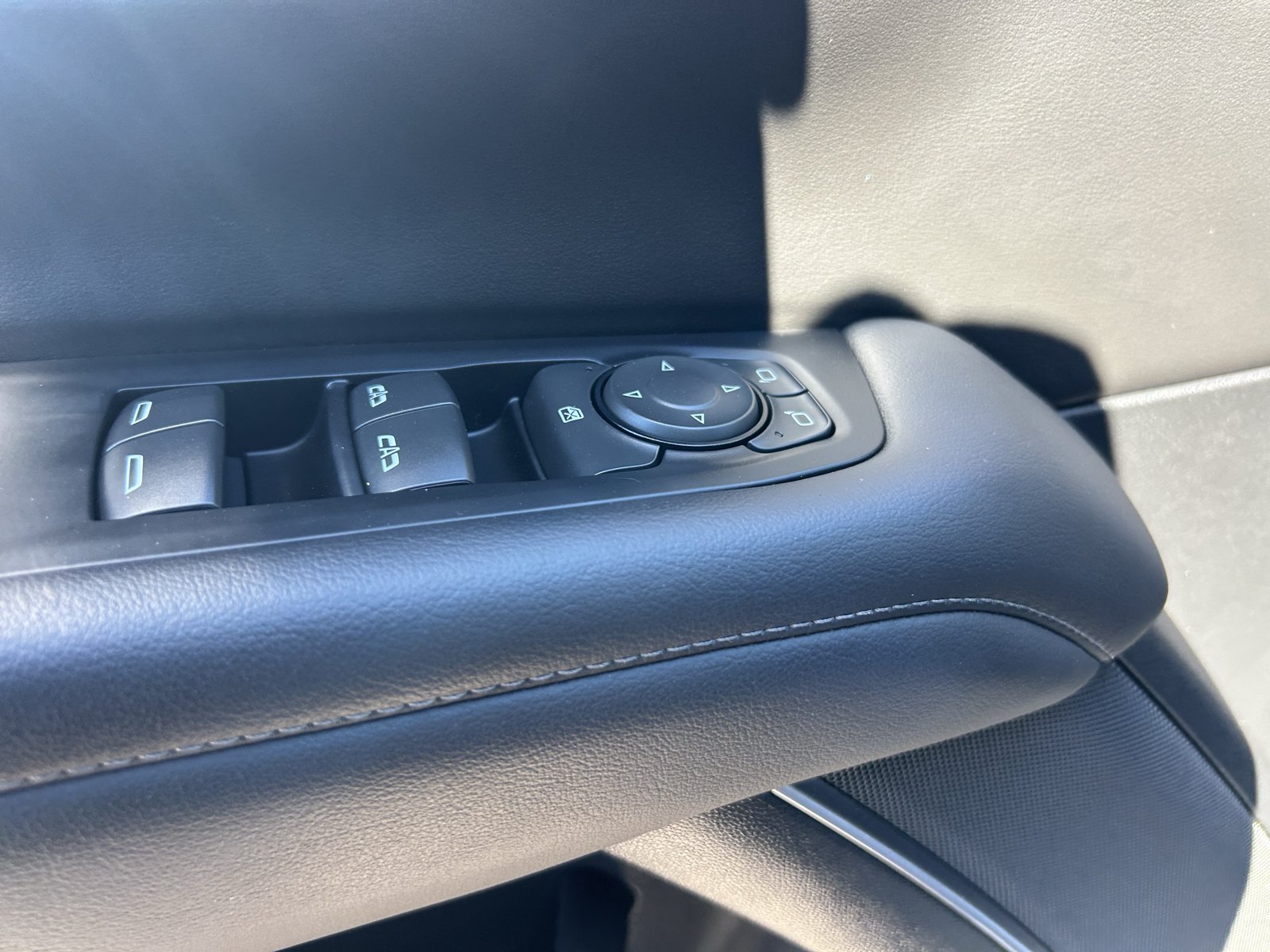 Certified 2025 Chevrolet Tahoe Z71 AWD/4WD image 28