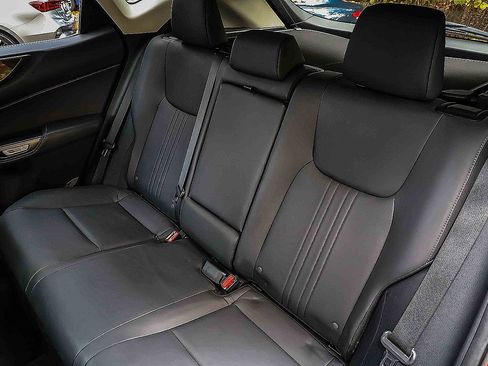 Used 2023 Lexus NX 350 AWD image 21