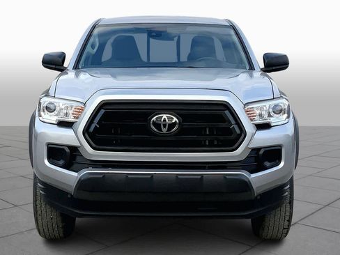 Used 2022 Toyota Tacoma SR w/ SX Package image 4