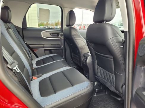 New 2025 Ford Bronco Sport Outer Banks w/ Sasquatch Outer Banks Package image 12