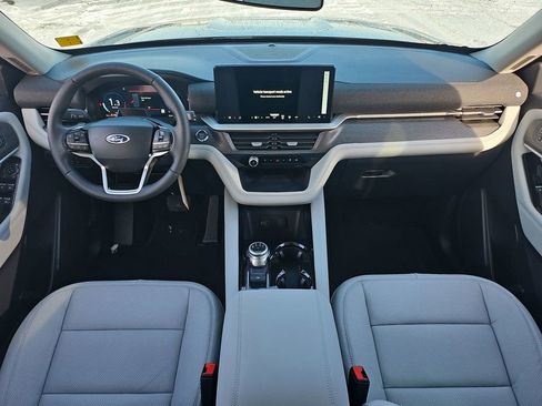 Used 2026 Ford Explorer Platinum w/ LUX Leather Package image 46