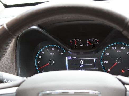 Used 2018 GMC Canyon SLT w/ Driver Alert Package AWD/4WD image 19