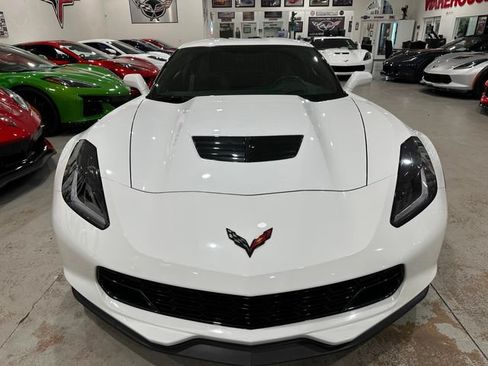 Used 2016 Chevrolet Corvette Z06 w/ Battery Protection Package RWD image 8