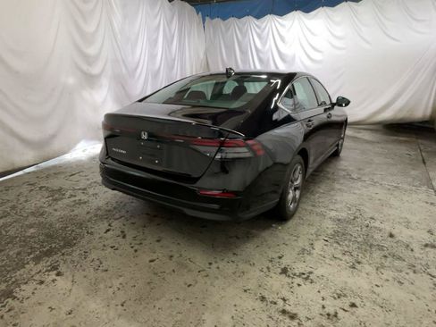 Used 2024 Honda Accord EX image 5