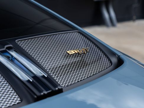 Certified 2024 Porsche 911 GT3 RS RWD image 19