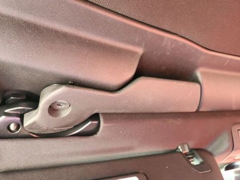 Used 2022 Chevrolet Corvette Stingray Coupe w/ Z51 Performance Package image 30