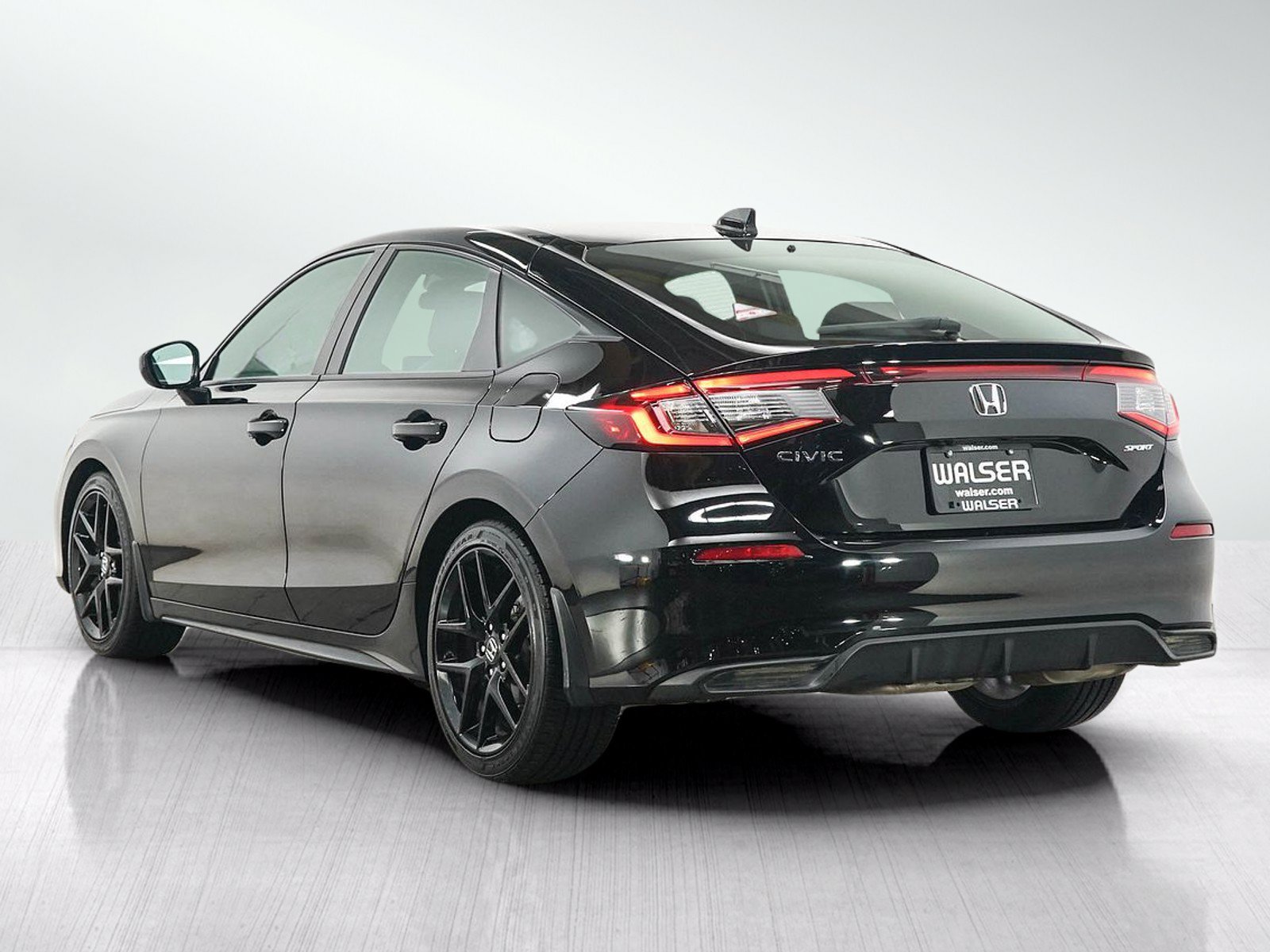 Used 2025 Honda Civic Sport image 3