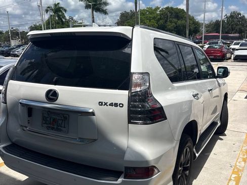 Used 2021 Lexus GX 460 Premium w/ Premium Package AWD/4WD image 4