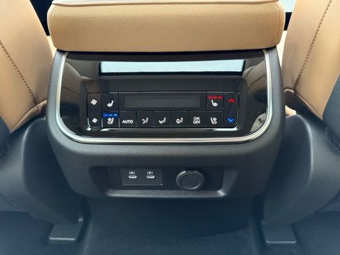 New 2026 INFINITI QX80 Luxe w/ Cargo Package image 26