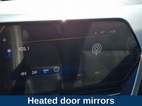 Used 2024 Chevrolet Trax ACTIV w/ Driver Confidence Package image 19