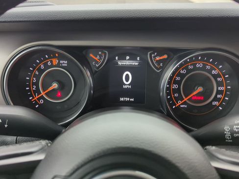 Used 2020 Jeep Wrangler Unlimited Sport S image 16