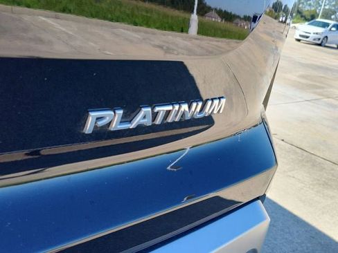 Used 2025 Nissan Pathfinder Platinum w/ Cargo Package image 6