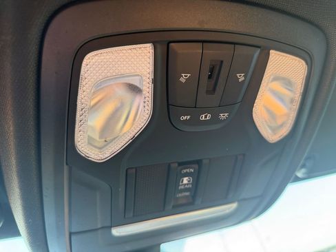 Used 2019 RAM 1500 Big Horn image 21
