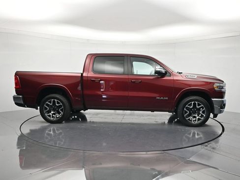Used 2025 RAM 1500 Laramie AWD/4WD image 4