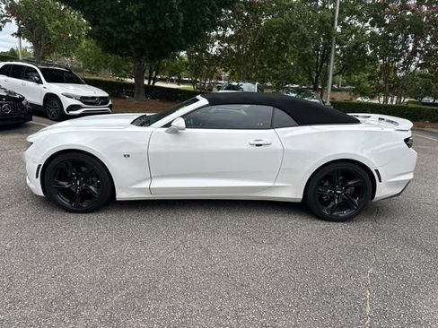 Used 2019 Chevrolet Camaro LT w/ RS Package RWD image 8