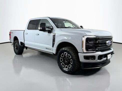 Used 2026 Ford F350 Platinum AWD/4WD image 4