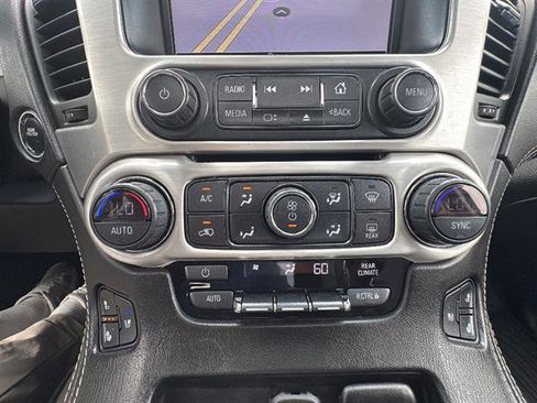 Used 2018 GMC Yukon SLT w/ Premium Edition image 25