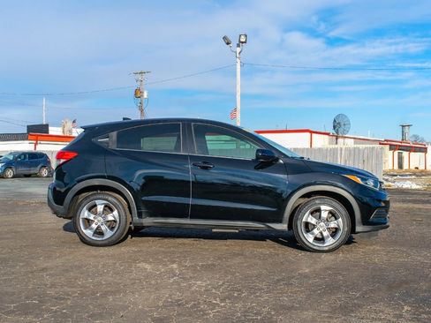 Used 2019 Honda HR-V LX image 3