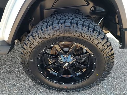 Used 2021 Jeep Wrangler Unlimited Sahara w/ Uconnect 4C Nav & Sound Group AWD/4WD image 26