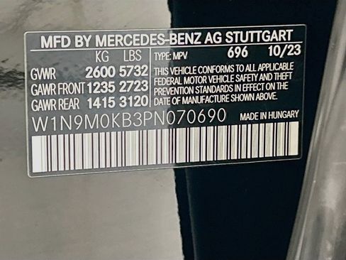 Certified 2023 Mercedes-Benz EQB 300 4MATIC image 34