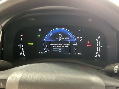 Used 2025 Toyota Camry LE FWD image 15