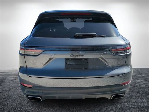 Used 2020 Porsche Cayenne image 5