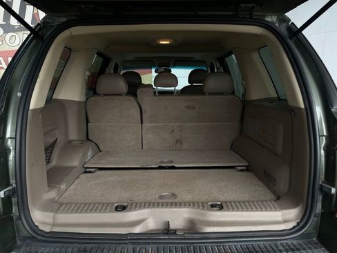 Used 2004 Ford Explorer Eddie Bauer image 18