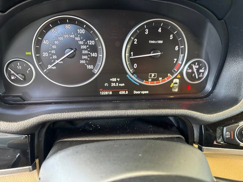 Used 2016 BMW X3 sDrive28i RWD image 8