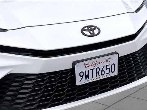Used 2026 Toyota Camry SE w/ Convenience Package FWD image 29