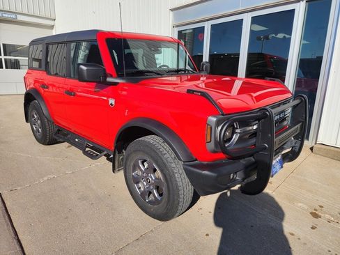 Used 2024 Ford Bronco Big Bend image 4