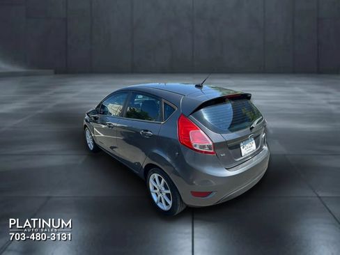 Used 2015 Ford Fiesta SE w/ Equipment Group 201A FWD image 8