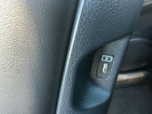 Used 2023 Hyundai Palisade Calligraphy image 21