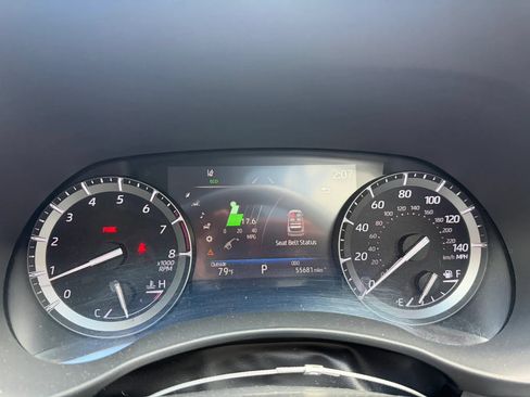Used 2021 Toyota Highlander Platinum AWD/4WD image 19