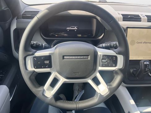 New 2026 Land Rover Defender 110 X-Dynamic SE AWD/4WD image 10