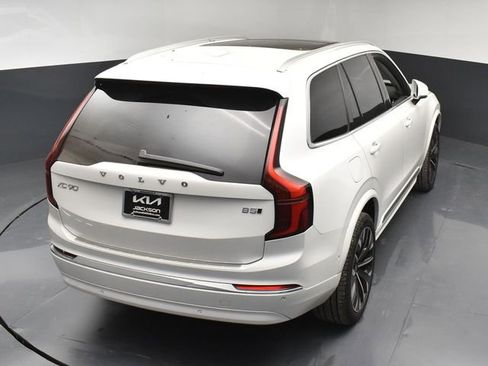 Used 2025 Volvo XC90 B5 Plus w/ Protection Package Premier AWD/4WD image 46