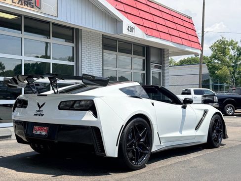 Used 2019 Chevrolet Corvette ZR1 w/ ZTK Track Performance Package RWD image 3