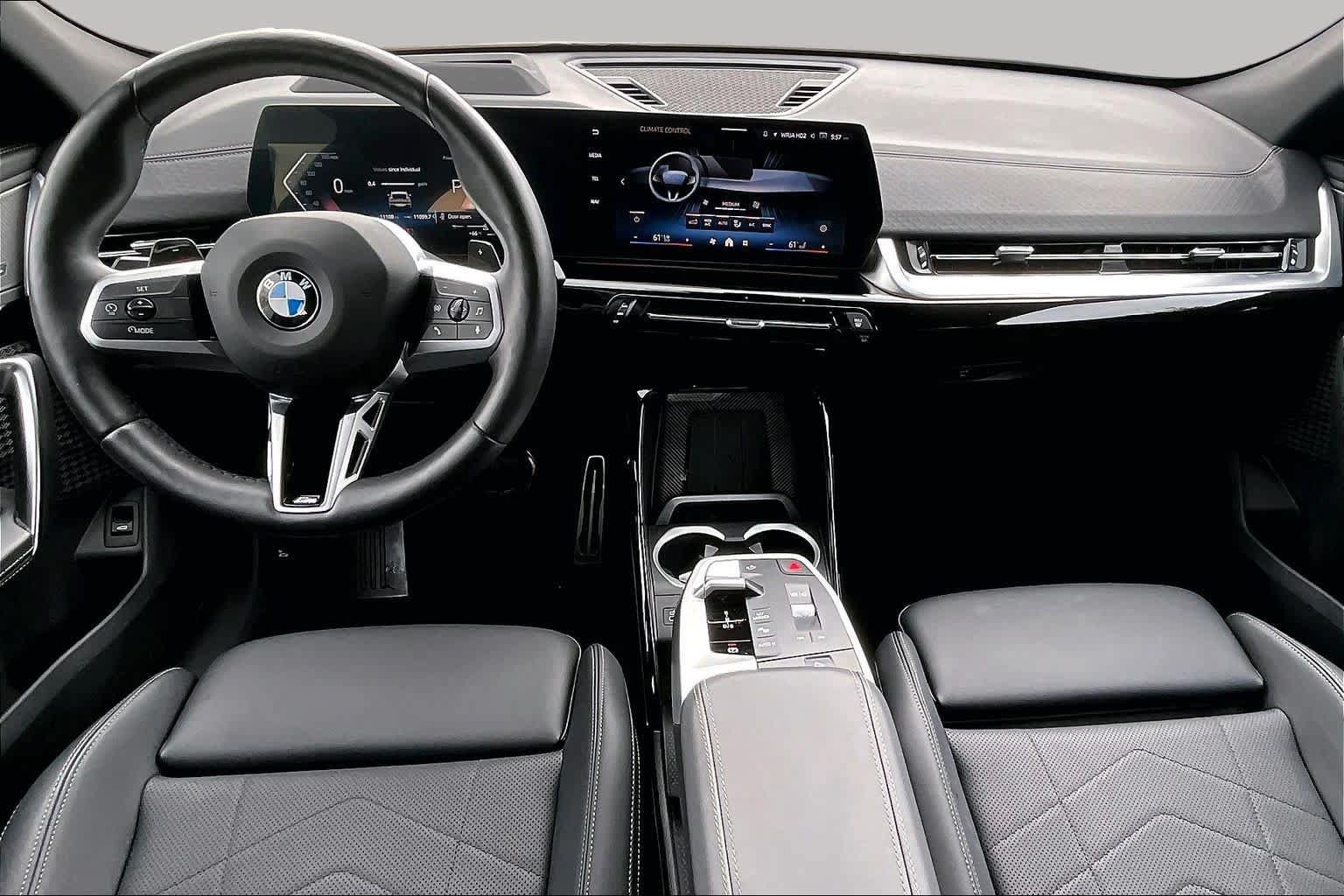 Used 2026 BMW X2 xDrive28i AWD/4WD image 15