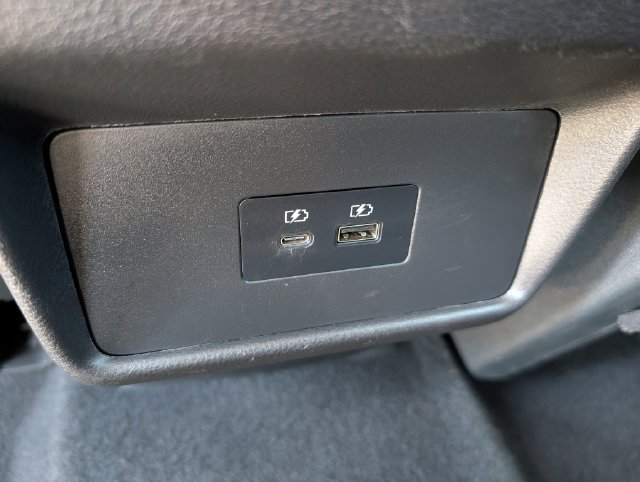 Used 2023 Nissan Rogue SV AWD/4WD image 15