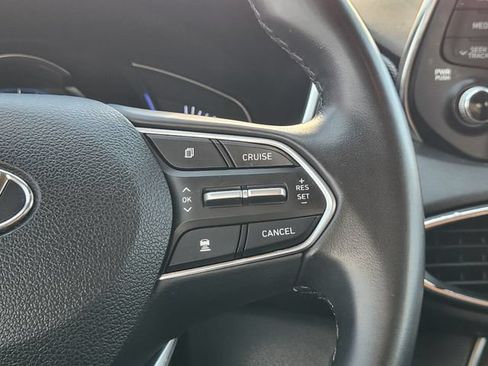 Used 2019 Hyundai Santa Fe SEL FWD image 29